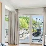 Sloneczna Zatoka Апартаменты Sila