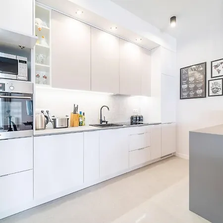 Sloneczna Zatoka Apartment Sila