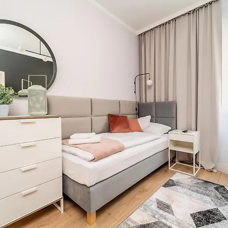 Sloneczna Zatoka Apartment Sila